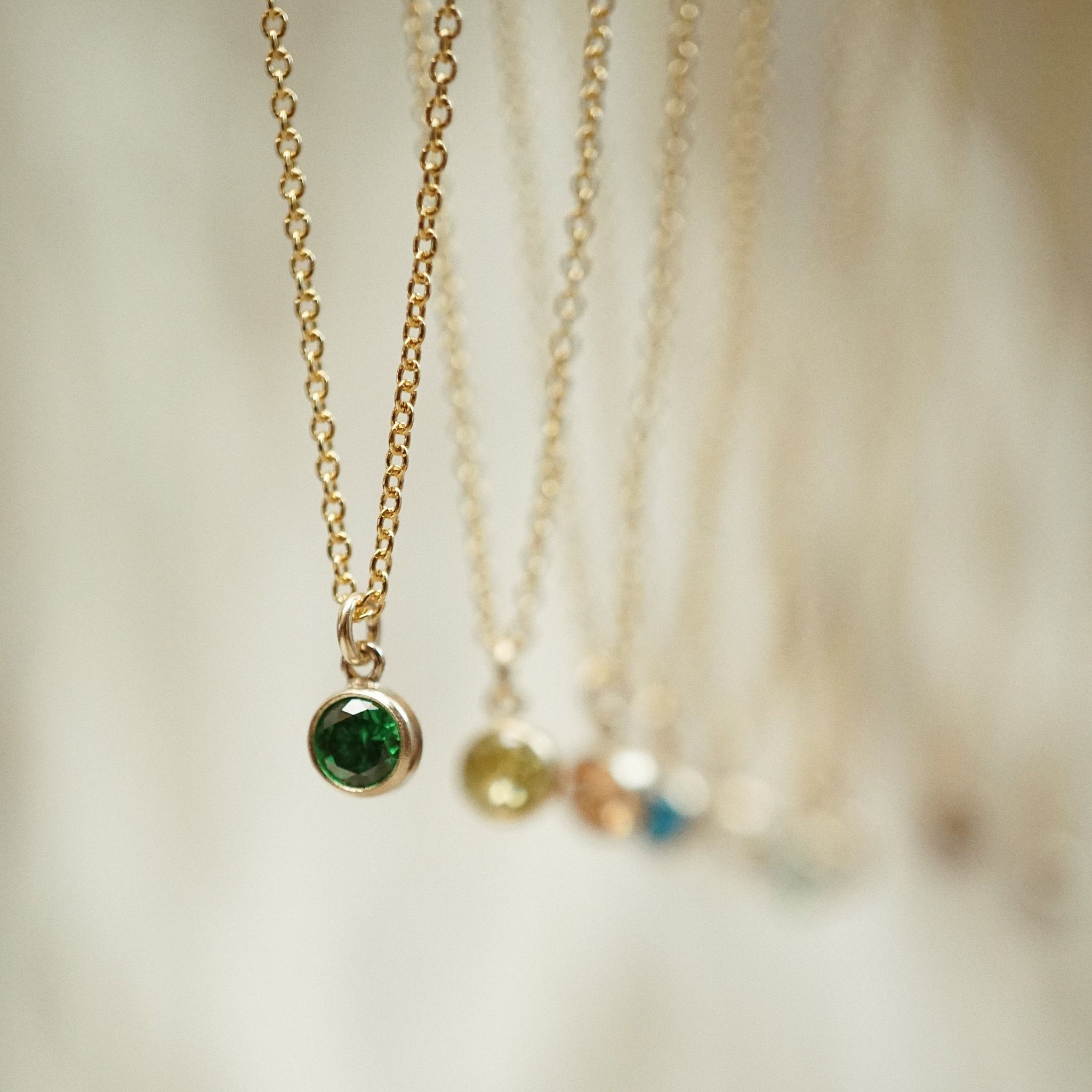  STONE NECKLACE 