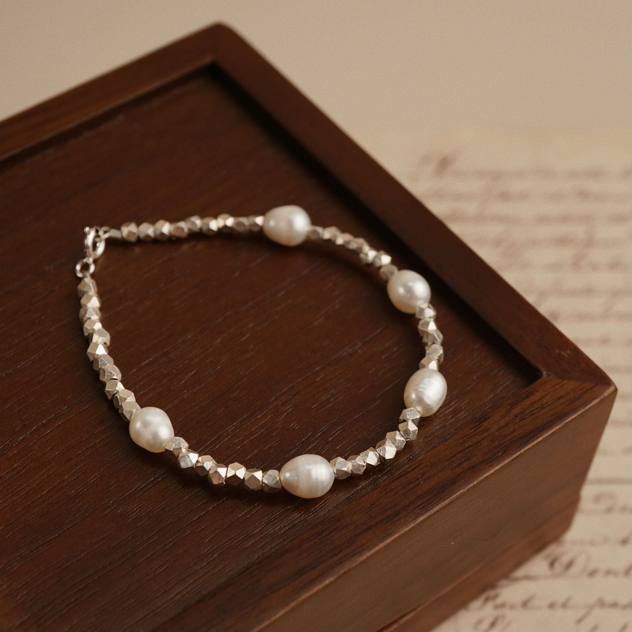 SUNDANCE MIX PEARL BRACELET (S) 