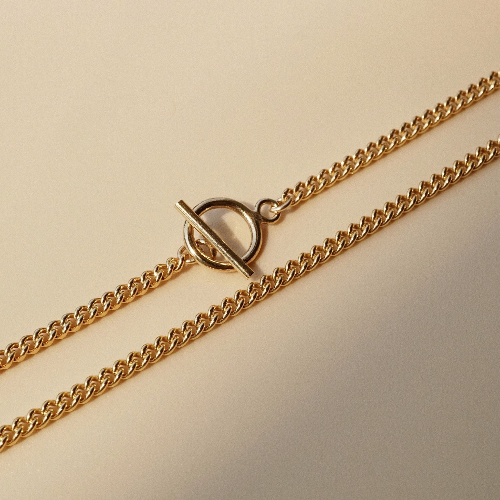  TOGGLE CLASP CURB NECKLACE 