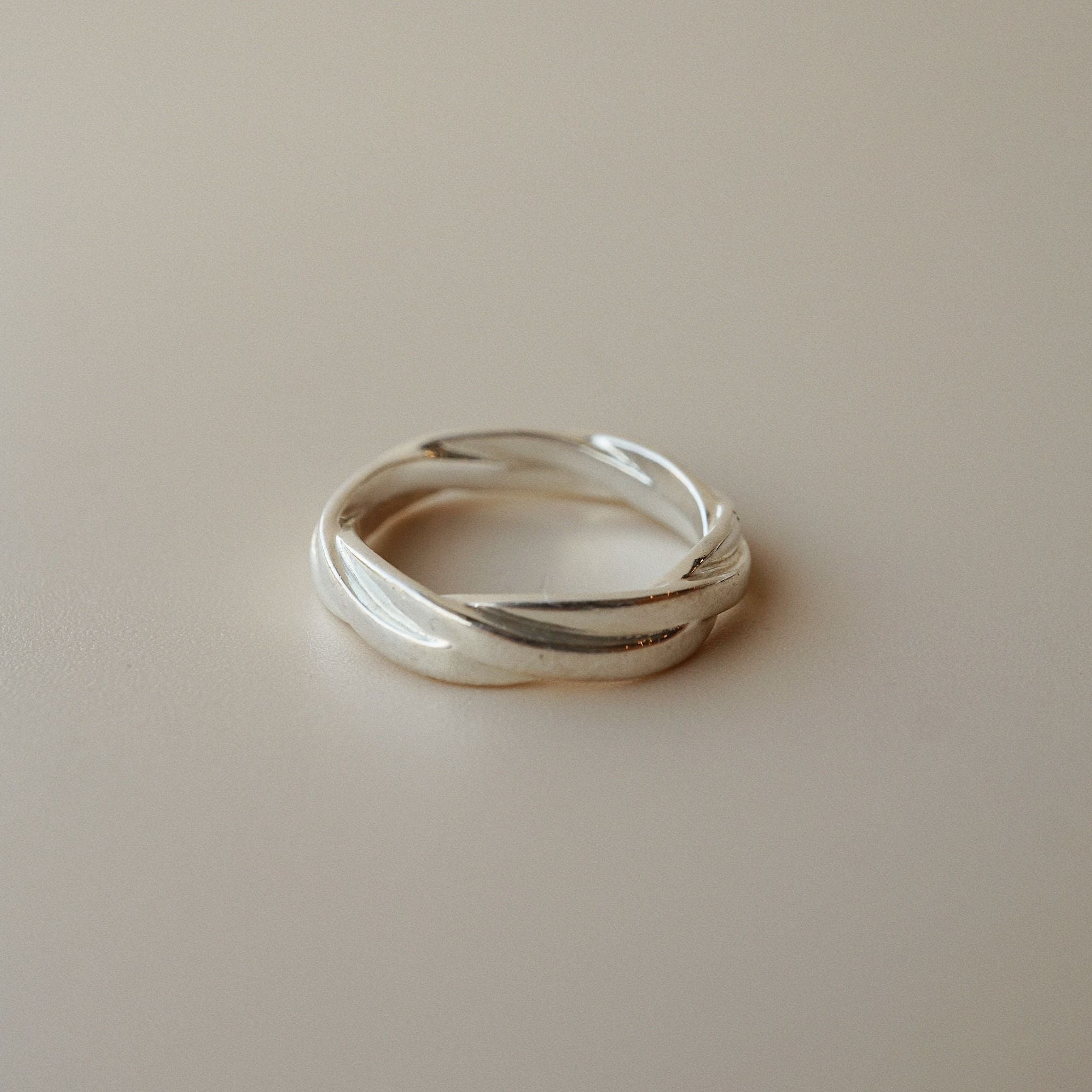  TWIST CABLE BAND RING (S) 