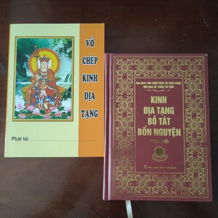  Kinh Địa Tạng Bồ Tát Bổn Nguyện + Vở Chép Kinh Địa Tạng 