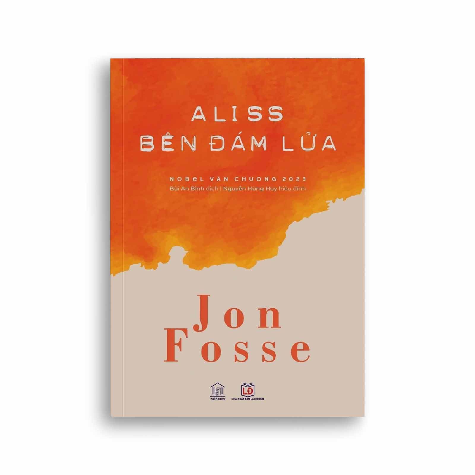 Aliss Bên Đám Lửa