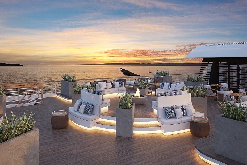 Ambassador Daily Cruise on Halong Bay