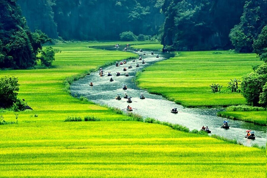 TAILOR-MADE TOUR: HA LONG - NINH BINH - HA NOI