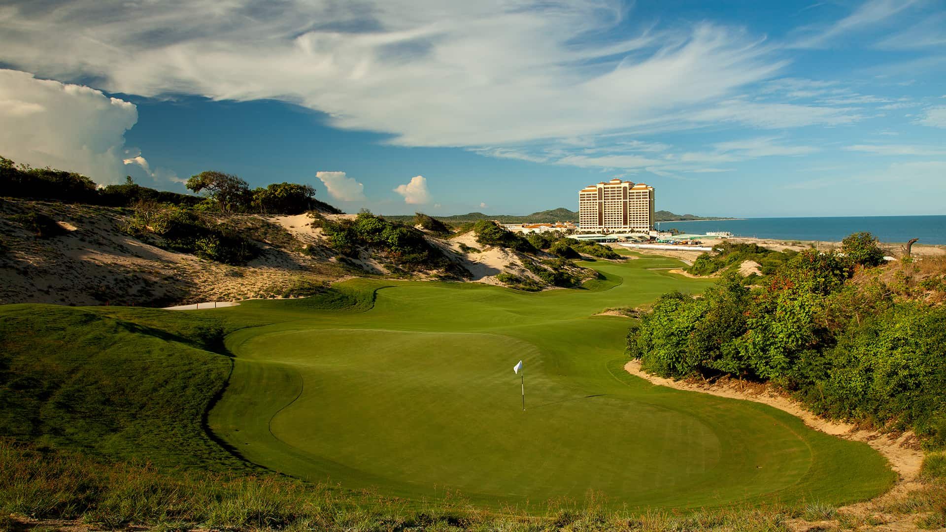 HO CHI MINH CITY GOLF TOUR 02 – 4 DAYS 3 NIGHTS (SG02)