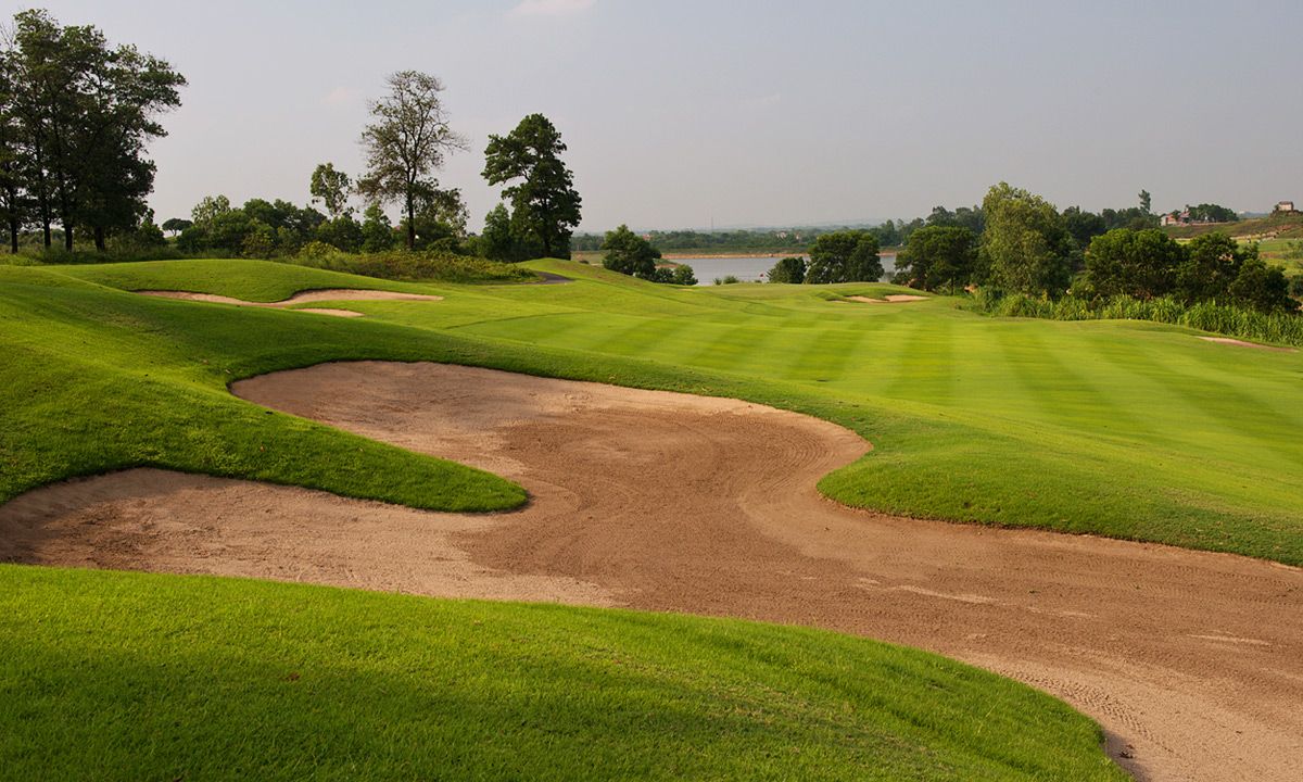 Sân Sky Lake Resort Golf Club - Hà Nội