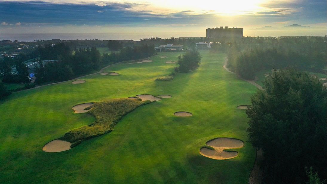 VIETNAM CENTRAL GOLF TOURS 01 – 6 DAYS 5 NIGHTS