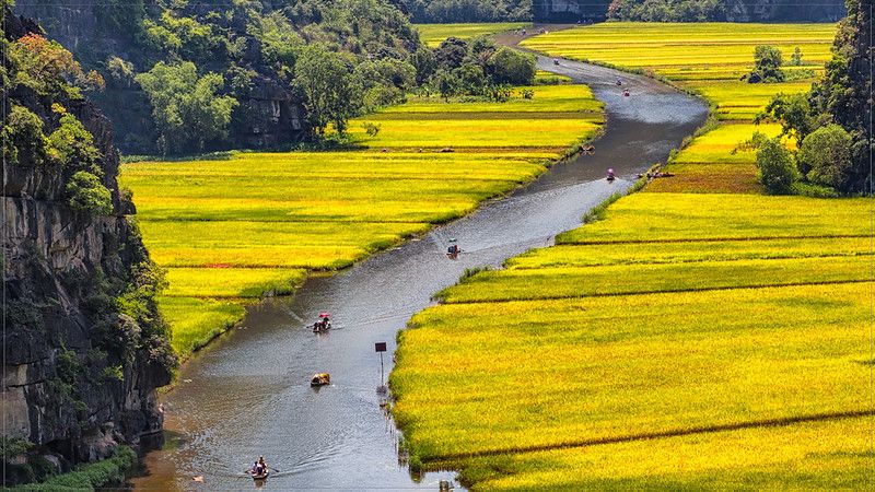 DISCOVERY THE NORTH OF VIETNAM 5 DAYS 4 NIGHTS: HANOI – MAI CHAU – PULUONG – NINH BINH – LAN HA BAY