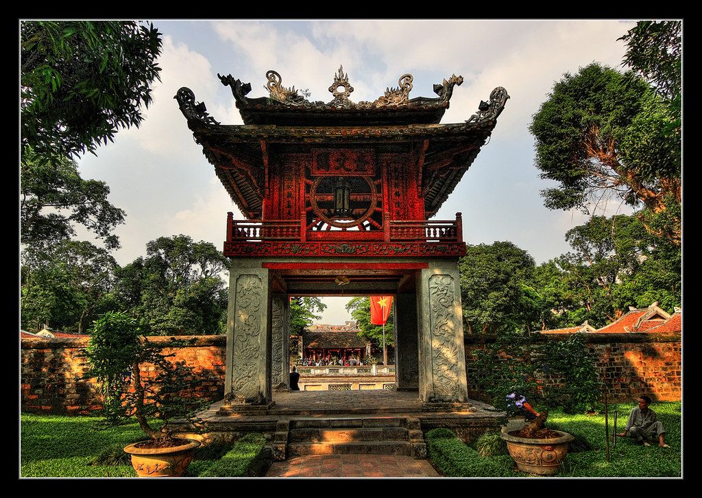 KHÁM PHÁ HÀ NỘI - HÀ NỘI CITY TOUR 02 - CHÙA MỘT CỘT - VĂN MIẾU - NHÀ THỜ LỚN - BẢO TÀNG - MASSAGE - XÍCH LÔ - MÚA RỐI