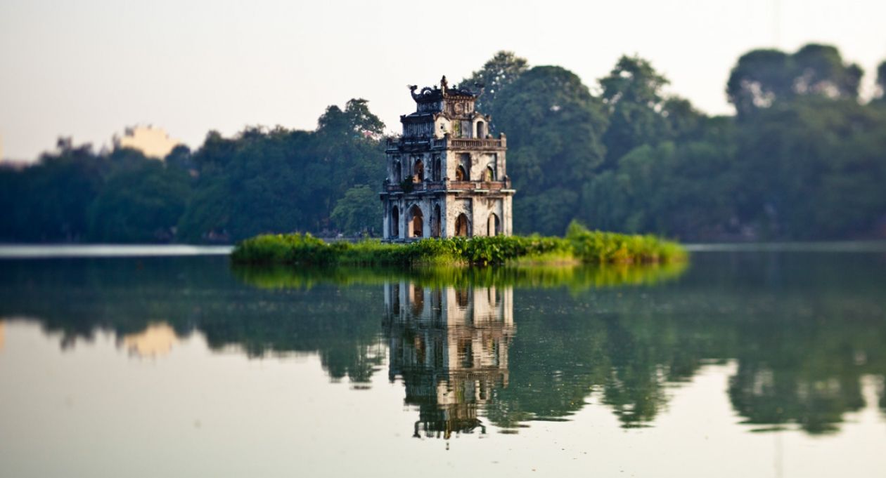TAILOR-MADE TOUR: HA LONG - NINH BINH - HA NOI