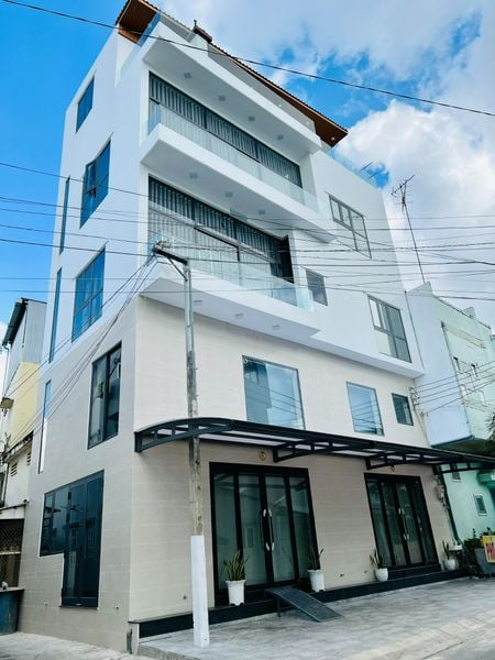 Nhà riêng tại đường Lê Lợi