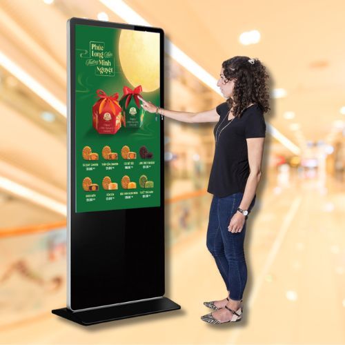 Màn hình quảng cáo chân đứng 50ADL4K 50inch | Standee điện tử