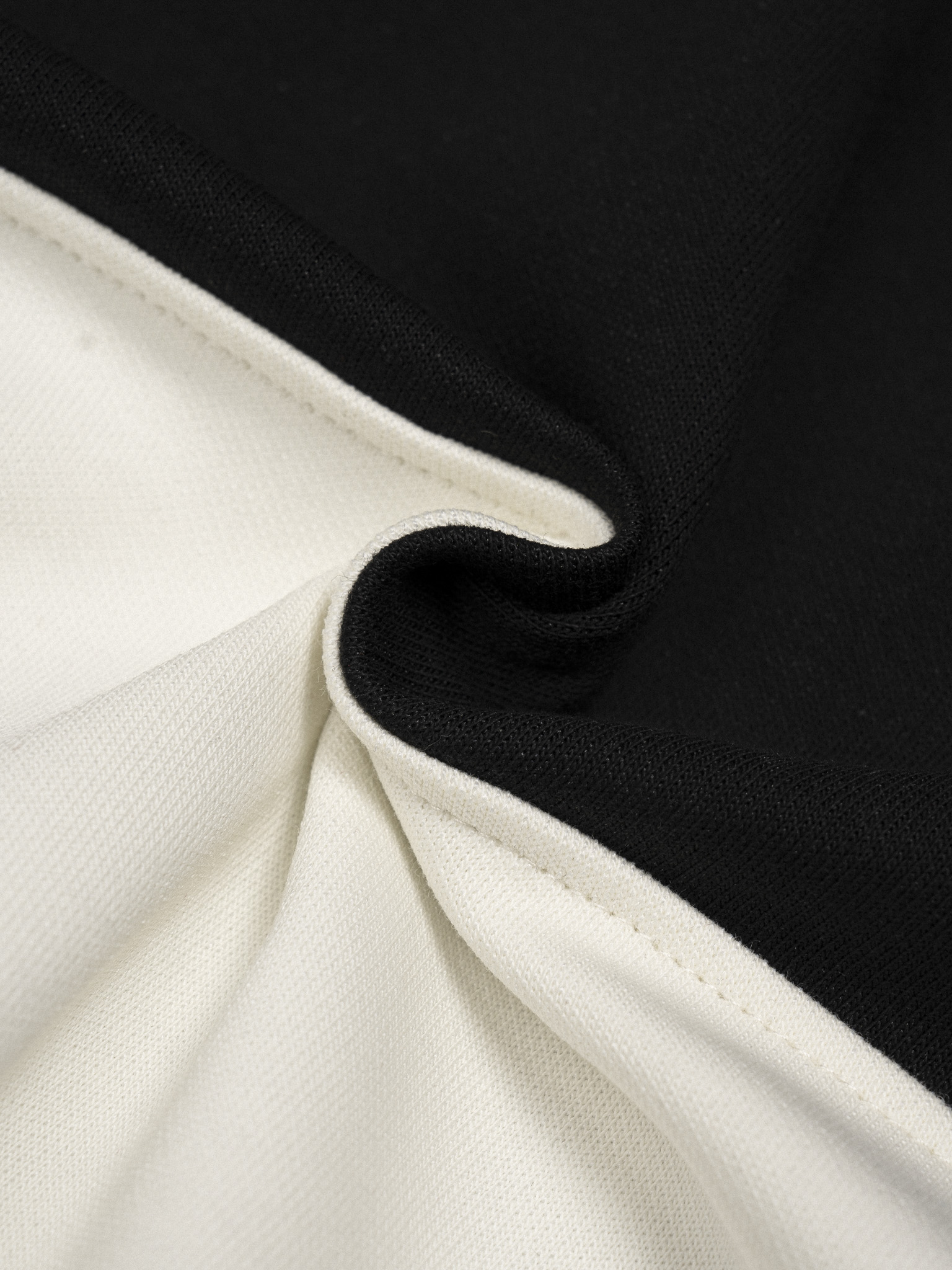  COLORBLOCK SPORT TEE (VAT14) 
