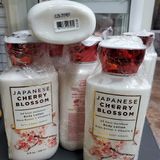  Lotion Bath &Body Works Cherry Blossom 