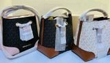  Túi Đeo Chéo Michael Kors Bucket Reed Cross Body 3 Màu 