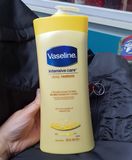  Lotion Vaseline Dưỡng Trắng Mịn 725ml 