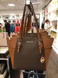  Túi Tote Michael Kors Large 28-38 x 26 x 11cm 