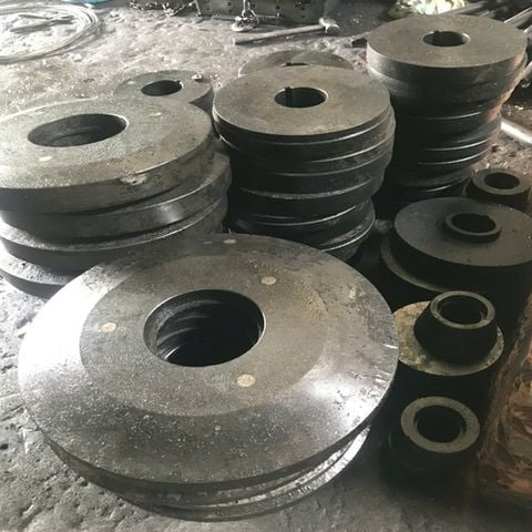  NHIỆT LUYỆN KHUÔN CÁN THÉP 