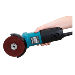 Máy mài góc điện Makita M9553B Công suất 710W, tốc độ không tải tối đa 11000 vòng/phút