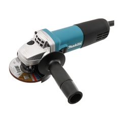 Máy mài điện Makita M9556HN Sở hữu công suất mạnh mẽ 840W, tốc độ không tải tối đa 11000 vòng/phút.