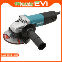 Máy mài điện Makita M9558HN Công suất 840W đi cùng tốc độ không tải khoảng 11000 vòng/phút khá mạnh mẽ. Nhờ đó máy mài này có thể mài bóng loáng các bề mặt trong thời gian ngắn, tăng năng suất lao động, giảm công sức cho người dùng