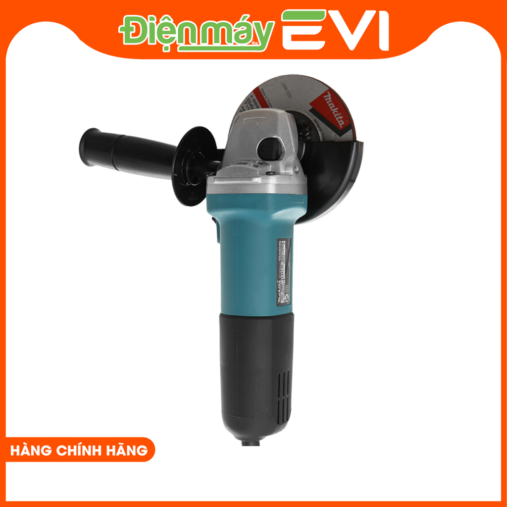 Máy mài điện Makita M9558HN Công suất 840W đi cùng tốc độ không tải khoảng 11000 vòng/phút khá mạnh mẽ. Nhờ đó máy mài này có thể mài bóng loáng các bề mặt trong thời gian ngắn, tăng năng suất lao động, giảm công sức cho người dùng