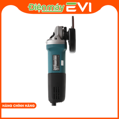 Máy mài điện Makita M9558HN Công suất 840W đi cùng tốc độ không tải khoảng 11000 vòng/phút khá mạnh mẽ. Nhờ đó máy mài này có thể mài bóng loáng các bề mặt trong thời gian ngắn, tăng năng suất lao động, giảm công sức cho người dùng