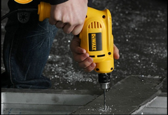 Máy khoan sắt cầm tay Dewalt DWD010-B1 Công suất 380W, khoan sắt 6.5mm, khoan gỗ 15mm