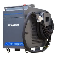 Máy hàn laser chuyên tẩy Riland RL-C-2000 công suất 2000W làm sạch nhanh gấp 3 - 5 lần