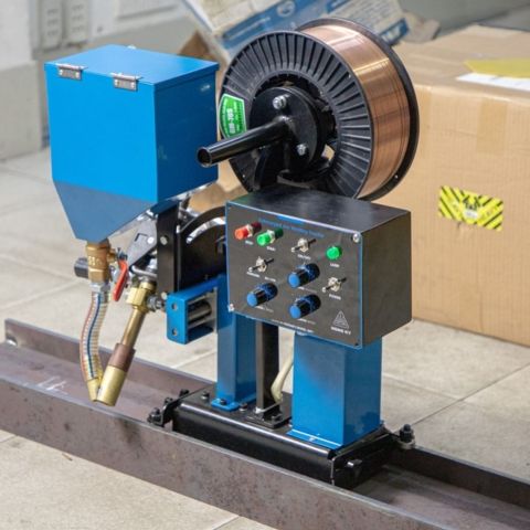 Máy hàn hồ quang chìm Hồng Ký SUB500Pro dùng cho mối hàn dày, đường hàn dài, tốc độ đắp cao và độ ngấu sâu