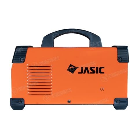 Máy hàn que Jasic ARES 200 Hàn que 2.5mm - 4.0mm, với hiệu suất 100% cho que 3.2mm và 60% cho que 4.0mm.