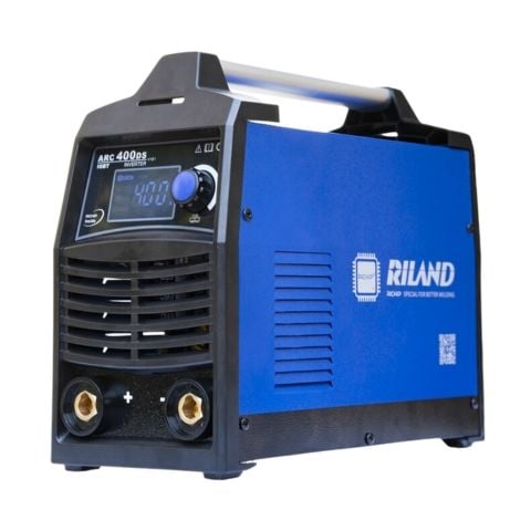 Máy hàn que Riland ARC 400DS hàn que 3.2mm với công suất 100% ở hai mức điện 220V và 380V