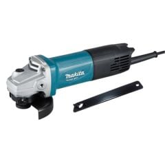 Máy mài góc Makita M9513B công suất 850W mang lại khả năng làm việc mạnh mẽ và liên tục.