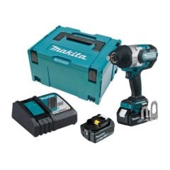 Máy siết bulong pin Makita DTW1001RTJ khả năng siết lên đến 1050Nm