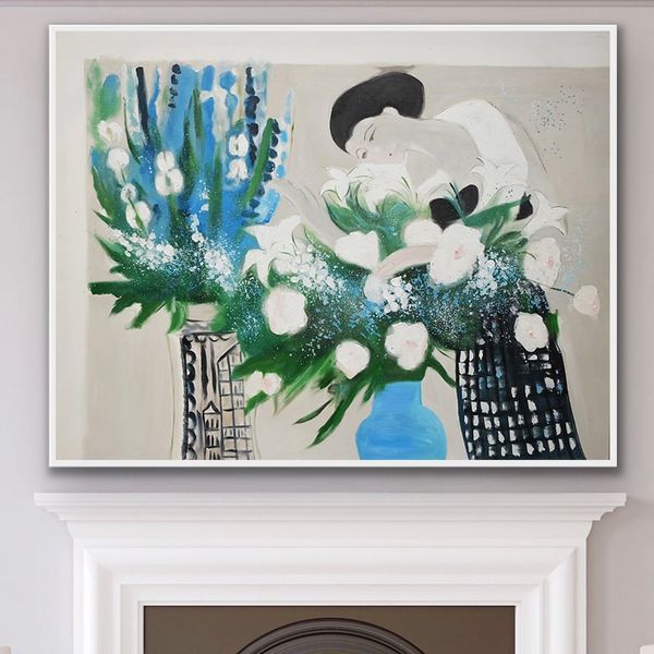  Thiếu nữ bên hoa 