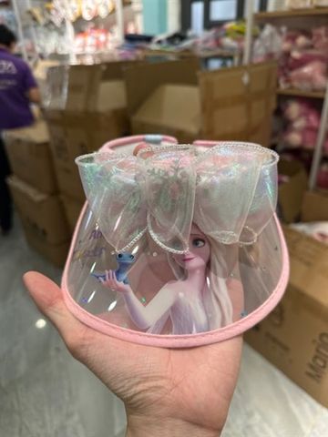 NÓN NHỰA VƯƠNG MIỆN DISNEY