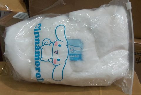 KHĂN CHOÀNG ICON SANRIO