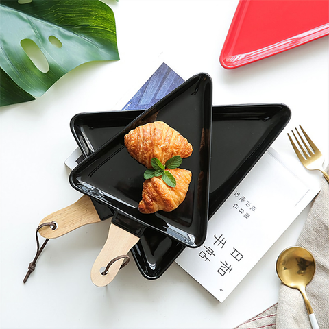 KHAY TAM GIÁC CÁN GỖ