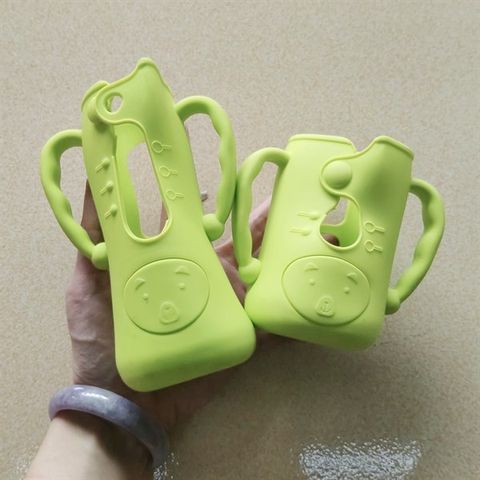 Lót Bình Sữa Silicon PIGEON Khóa Cài