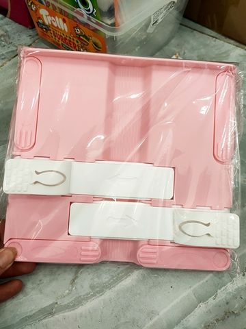 Giá Đỡ Sách 23849