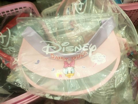 NÓN NHỰA DISNEY