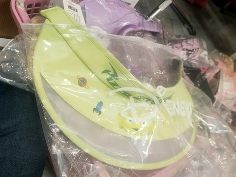 NÓN NHỰA DISNEY