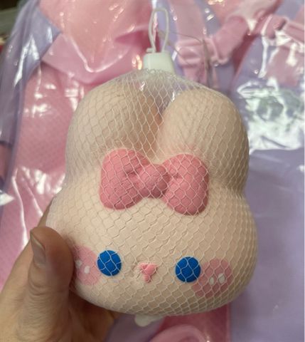 THÚ BÓP SQUISHY