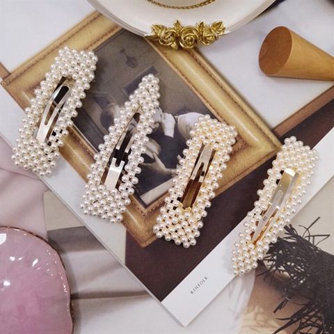 Bộ Treo Balo Trưng Bày