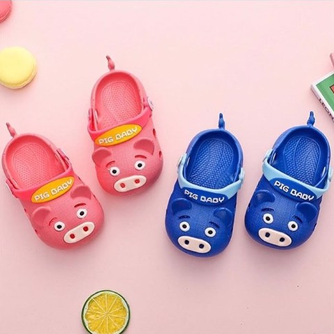 Dép sục heo