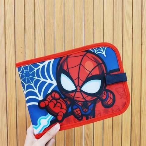 Tập Bảng Đen + Bút Lông Disney