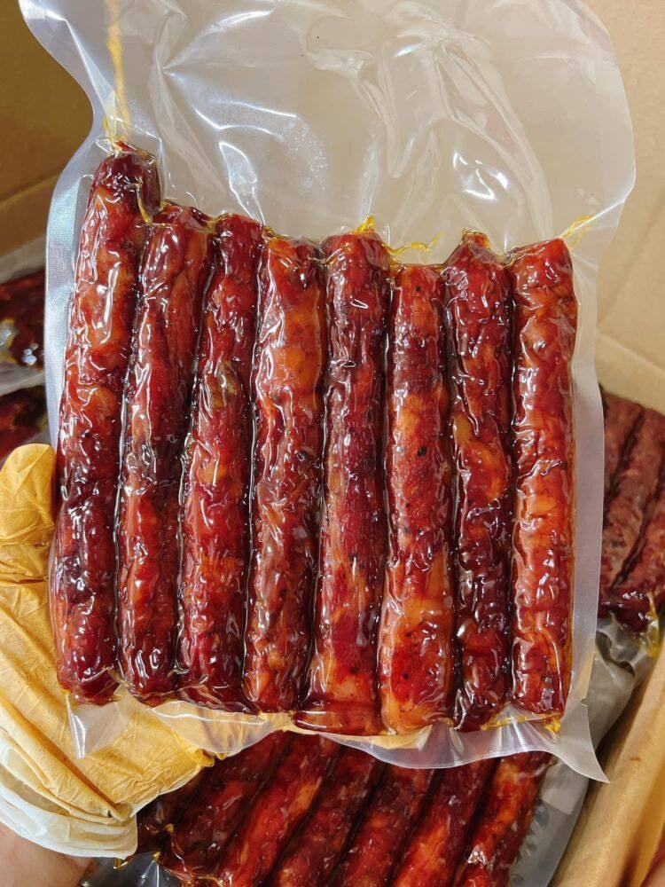 Lạp xưởng Gác bếp – Lins Food Mart