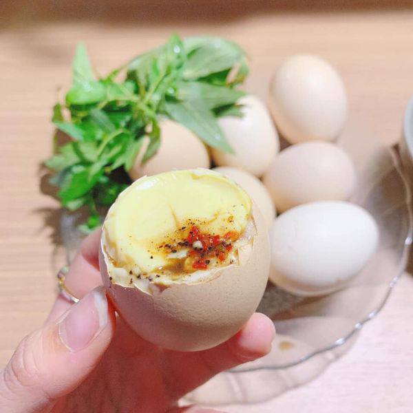 Trứng gà vữa ( 10 quả) – Lins Food Mart