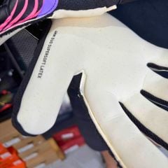 Găng Tay Thủ Môn Puma Future Pro Hybrid Ederson Unlimited 042065-01