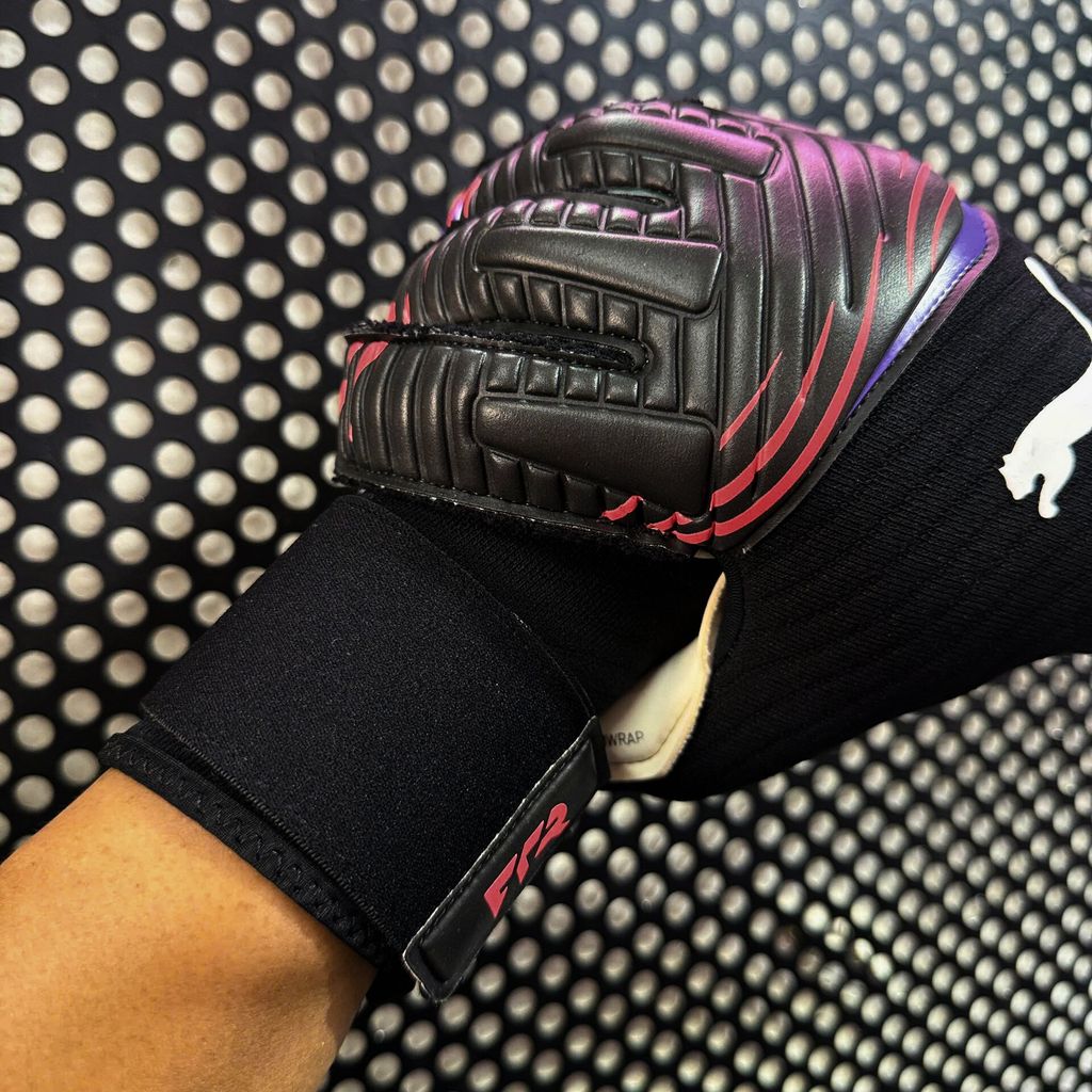 Găng Tay Thủ Môn Puma Future Pro SGC Unlimited 042066-01